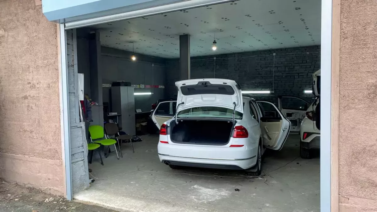 Установка автосигнализаций в Киеве Pandora, Starline, Автодиагностика, Ремонт Lexus И Toyota фото 1