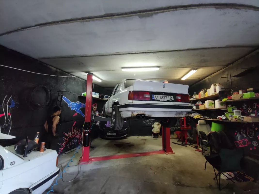 KRUTI GARAGE фото 1