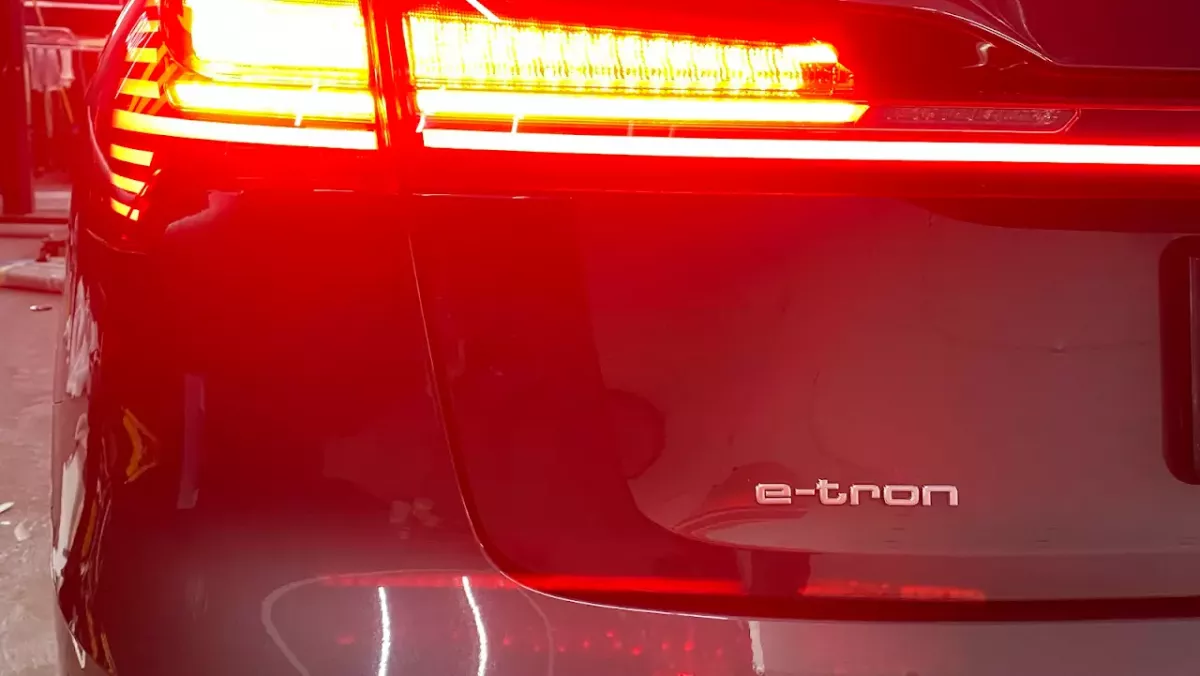 Noir tuning&detailing - Студия услуг по уходу за авто, Оклейка пленкой, тонировка стекла, полировка, керамика, химчистка фото 1