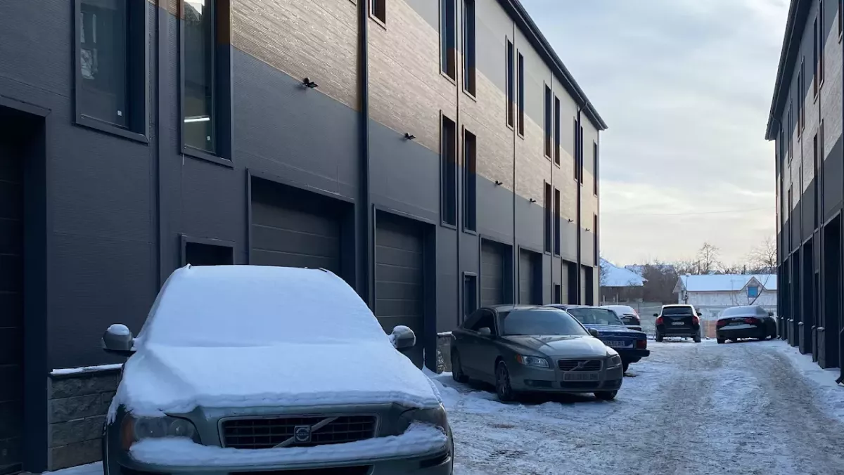 СТО QUEEN AUTO KYIV / КВІН АВТО КИЇВ фото 1
