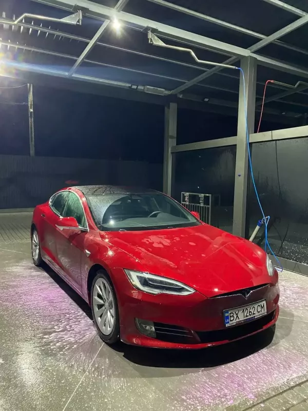 Tesla Service Lviv фото 1