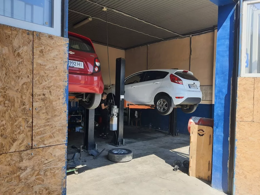 СТО / Автосервіс "MOROZ CAR SERVICE" фото 1