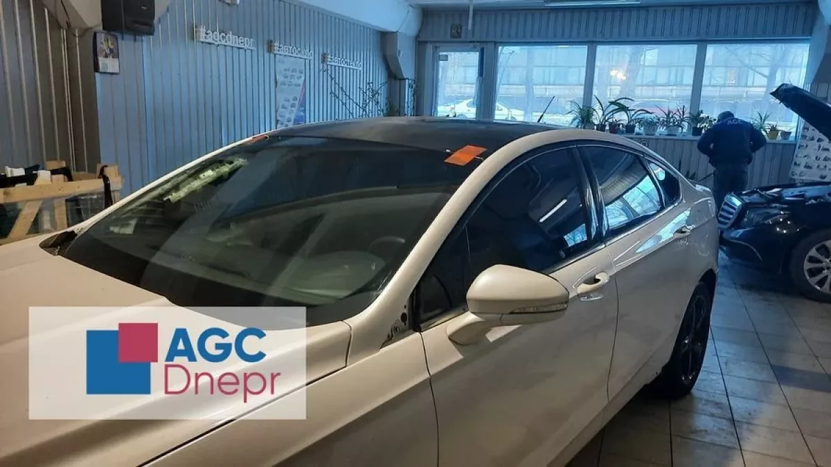 AGC Dnepr (Bitstop) Автостекло (Автоскло) фото 1