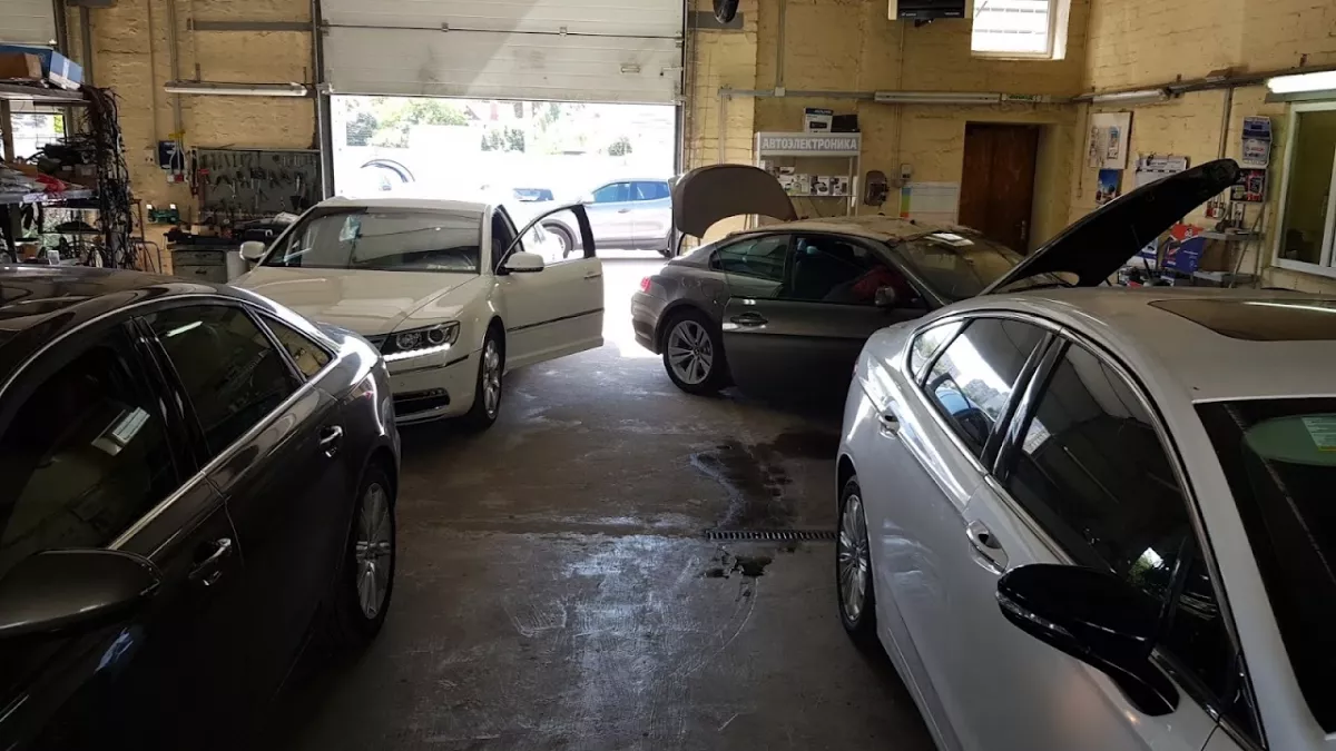 Автоелектроніка фото 1