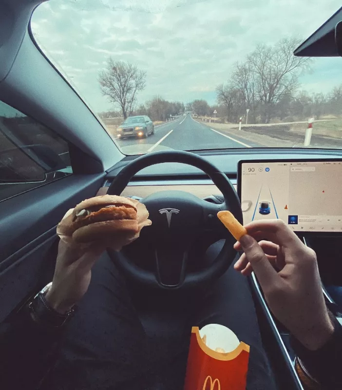 Tesla сервис Кропивницкий фото 1
