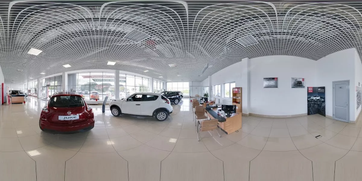 Автосалон Nissan фото 1