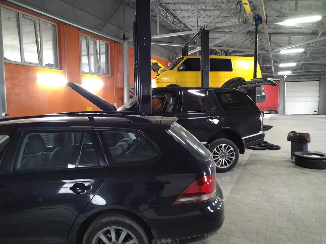 Онлайн Автосервіс, Розвал-сходження, СТО, Заправка кондиціонеру фото 1